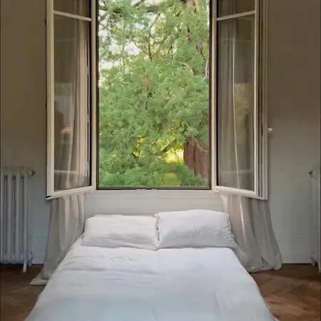 Historic Manor House In The Heart Of Normandie Feriehus