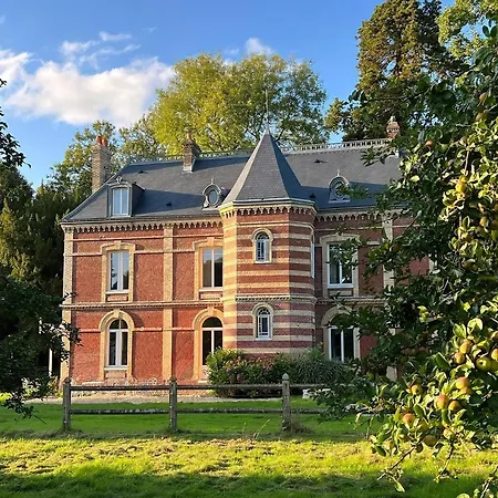 بيت للعطل Historic Manor House In The Heart Of Normandie